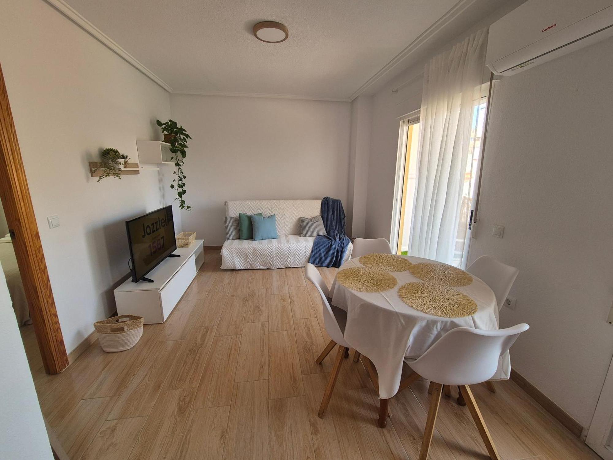 Espectacular Piso A 50 Metros Del Mar Apartment Torrevieja Bagian luar foto
